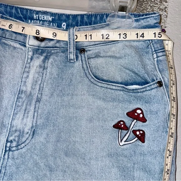 Hot Topic Jeans Frog Mushroom Embroidered Chic Y2K Women’s Sz9 Cute‎ Casual - Picture 5 of 12
